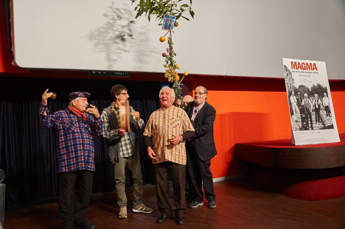 23 10 15 Modernissimo Il Cast Di Magma1